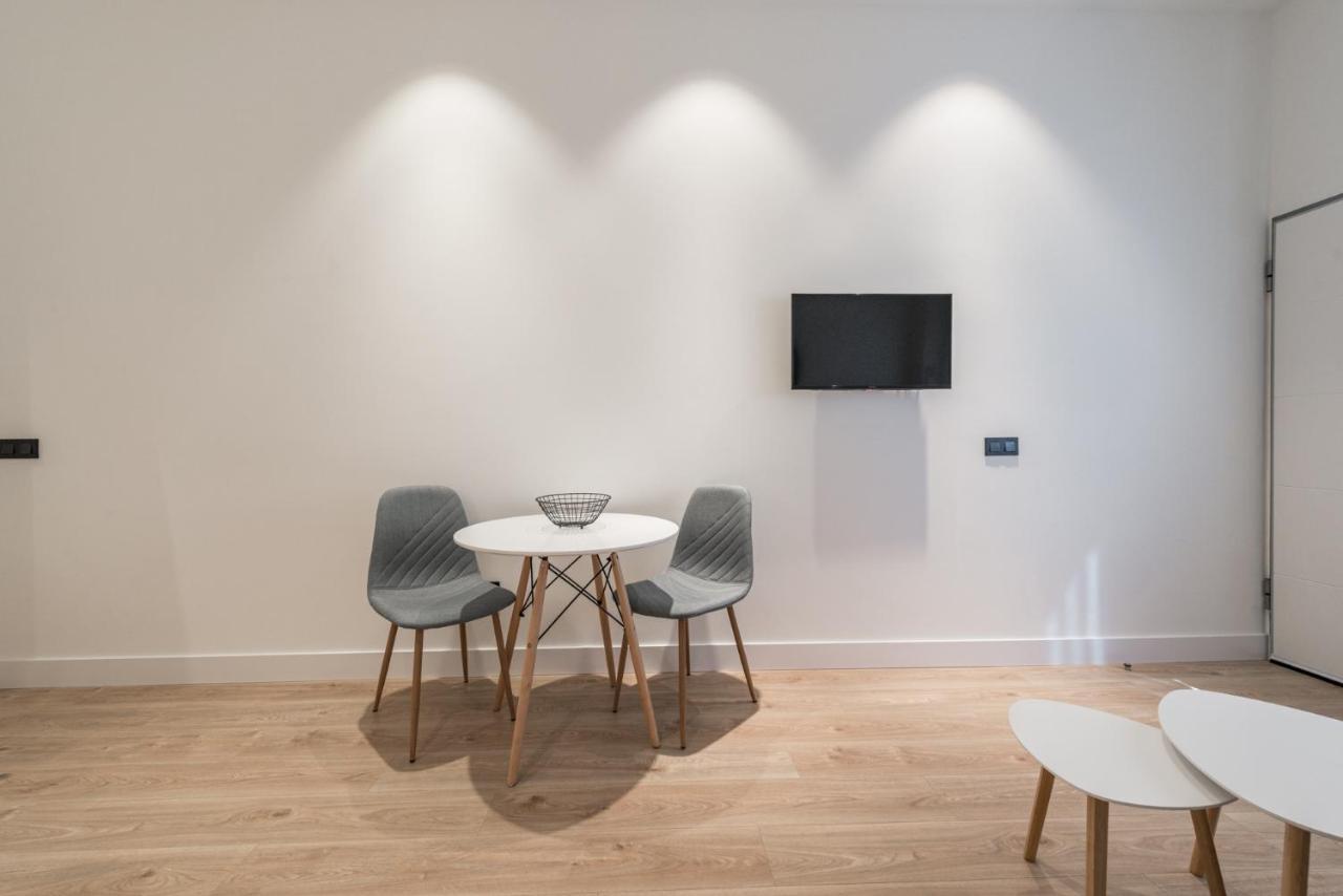 Jes Apartment A Nuevos Ministerios Мадрид Екстер'єр фото